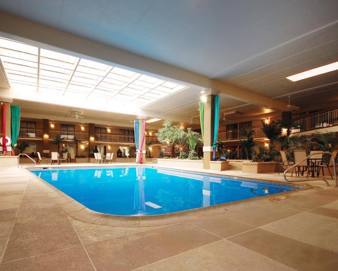 Hotel Plaza &