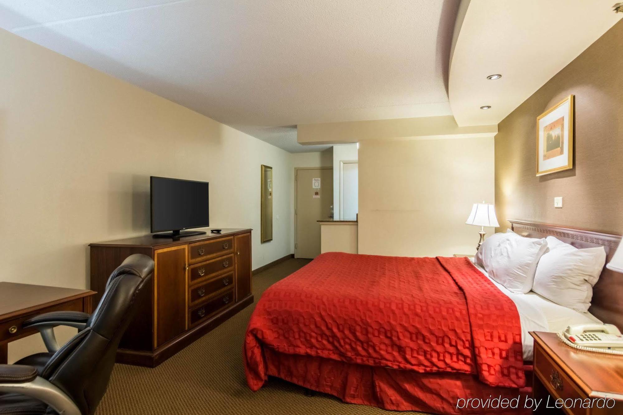 Hotel Plaza & 3*