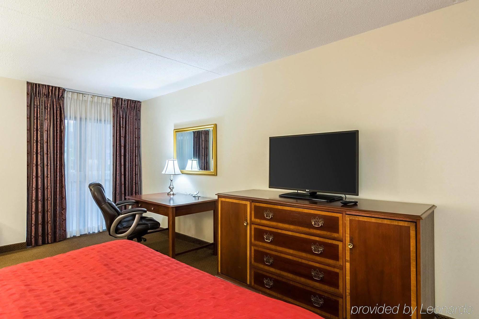 Hotel Plaza & Hagerstown